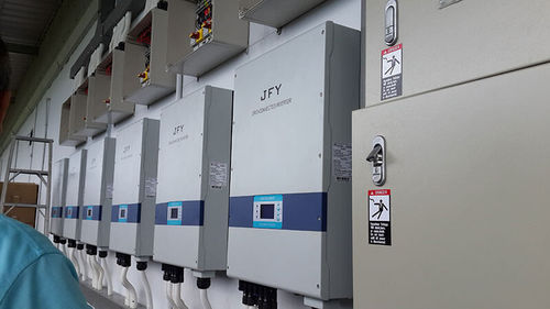 ultimo caso aziendale circa Progetto fotovoltaico distribuito su tetto da 1,2 MW a Bangkok, Tailandia