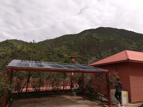ultimo caso aziendale circa 15 set di sistemi di generazione di energia solare off-grid da 5000 watt a Shangri La, in Cina